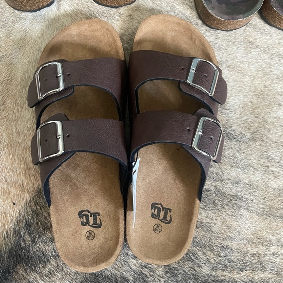 Men’s Adjustable Sandals - Picture 1 of 2